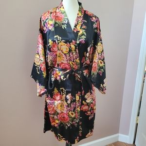 Event Bloosom Floral Lavish Robe
